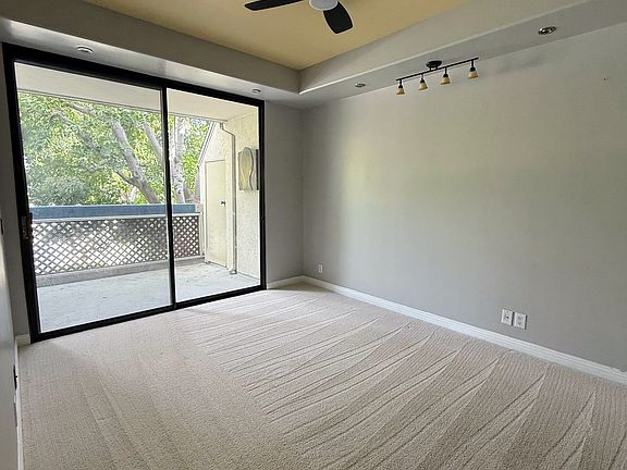 2nd image of 2228 River Run Dr