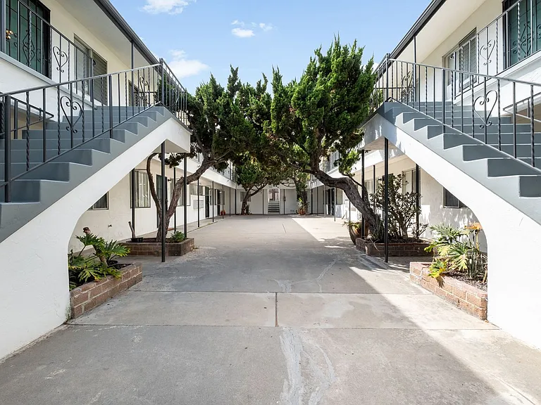 7025 Boulevard Dr — Photo 19