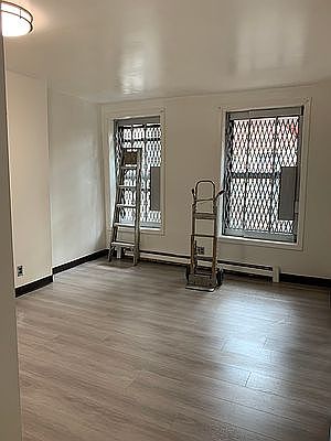 4th image of 51 Bayard St APT 5R