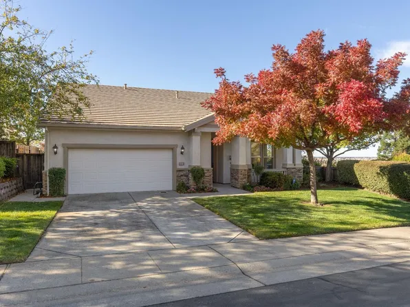 2810 Springfield Dr, Rocklin, CA 95765