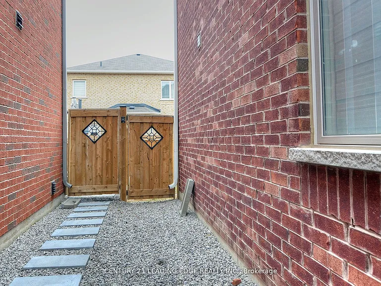 1551 Mendelson Hts #BASEMENT — Photo 13