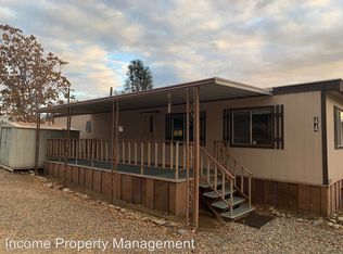 44 Cypress Ext, Wofford Heights, CA
