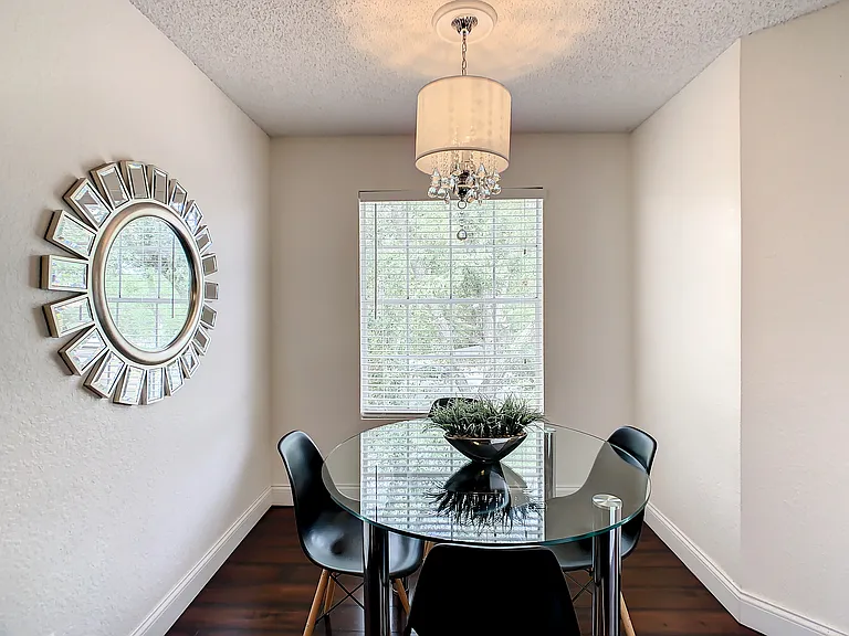 11565 Westwood Blvd #933 — Photo 2