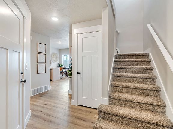 2nd image of 7204 W Lara Leigh Ln