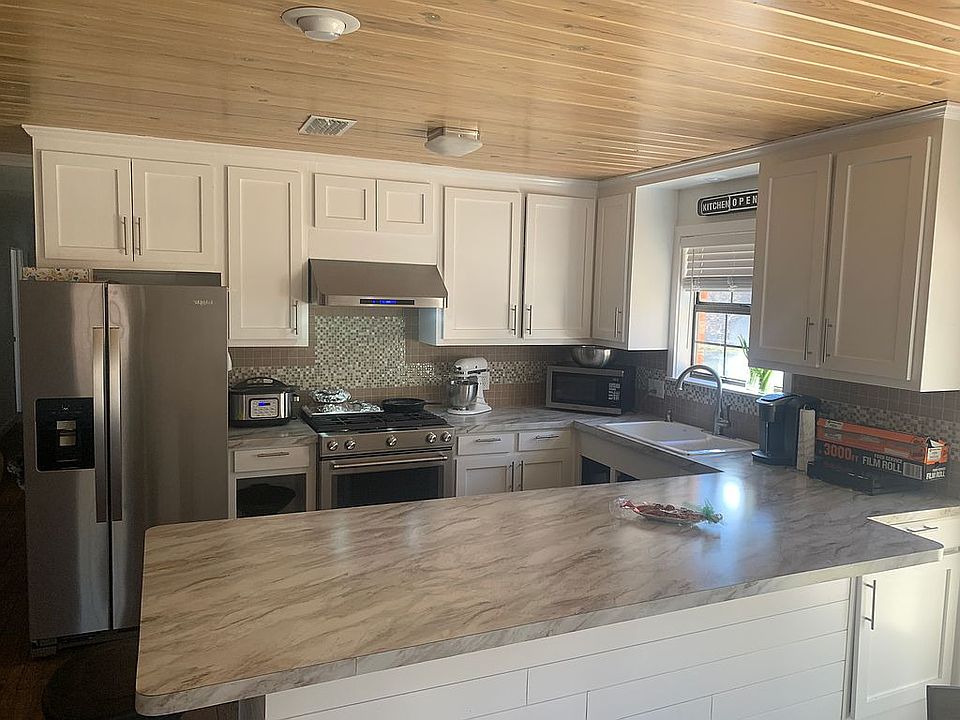 CUSTOM KITCHEN CABINET DOORS