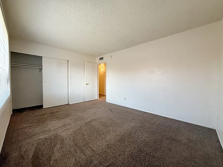 4031 W Mesquite Ln — Photo 5