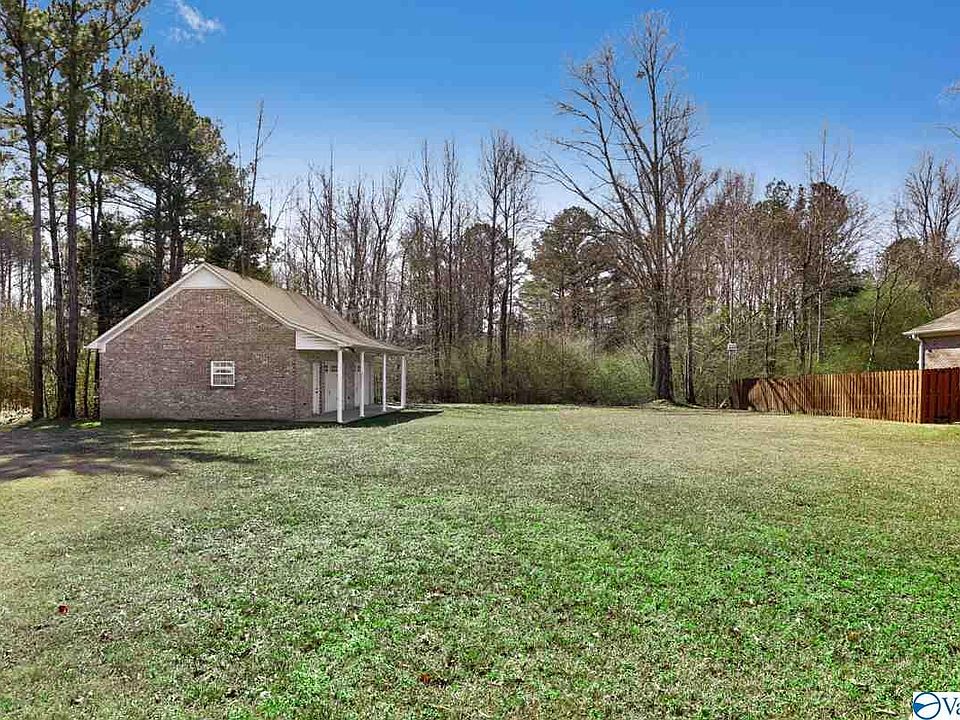 1st image of 414 Santana Dr