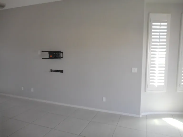 227 Ellesmere Way — Photo 13