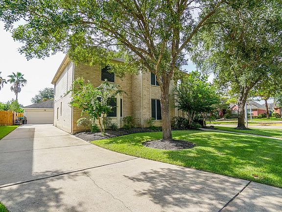 3rd image of 6223 Santiago Mountain Ct