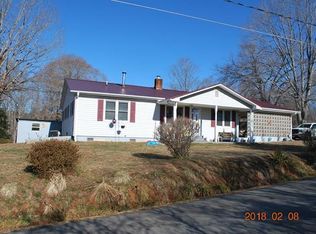 237 Pleasant Hill Rd, Marion, NC 28752