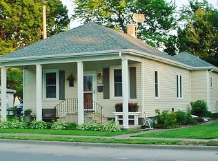 267 E Jackson St, Auburn, IL 62615