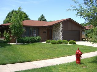 9916 Massasoit Ave, Oak Lawn, IL