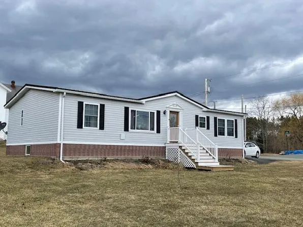 19 Main Street, Winterport, ME 04496