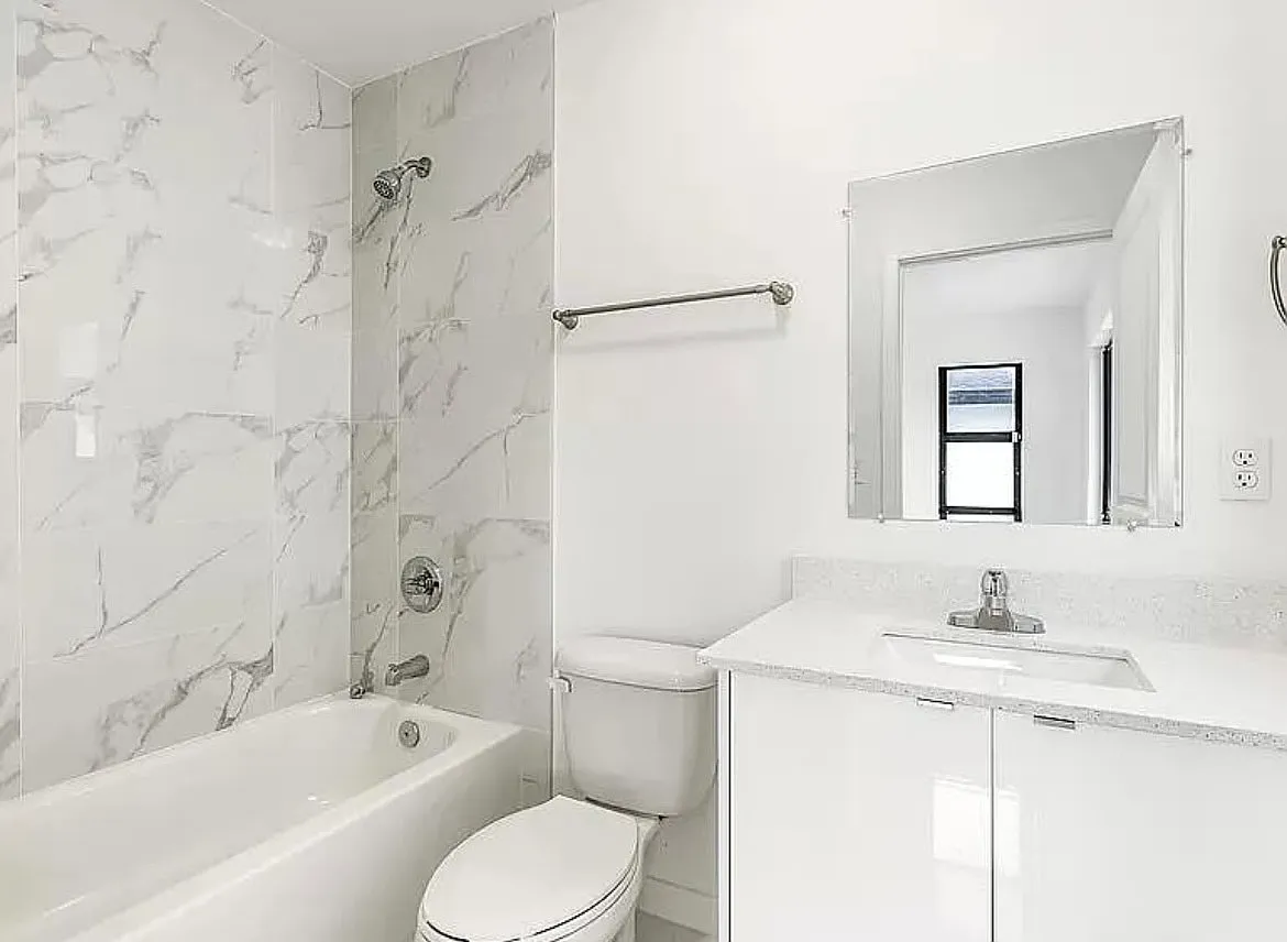 3 bed, 1200 sqft, $2,899 — Photo 4