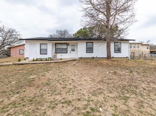 203 Cockrell Cir, Lampasas, TX 76550