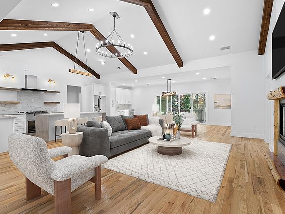 4th image of 9A Greenwood Ave