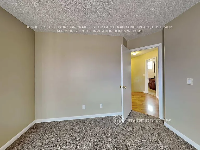 18430 NW 21st St — Photo 12