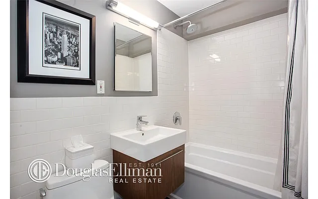 Rented by Douglas Elliman | media 15