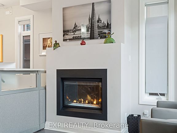 5th image of 360 Ravenhill Ave E