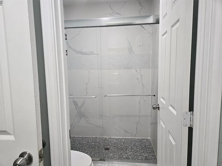 22061 Russell Dr #10 — Photo 8