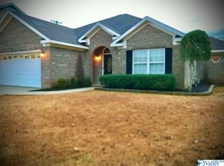 3128 Navajo Dr SE, Decatur, AL 35603