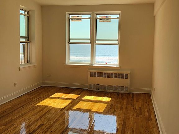 3rd image of 12310 Ocean Promenade APT 5G