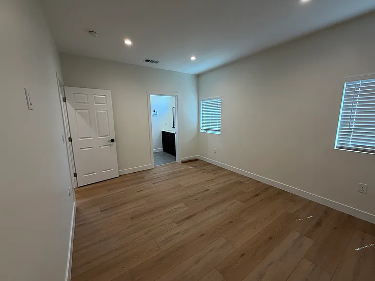 Main bedroom