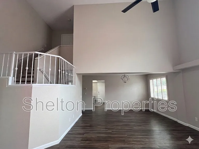 7714 W Piute Ave — Photo 5