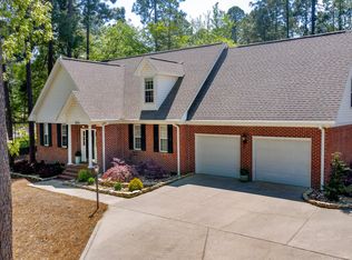 650 Elk Rd, Southern Pines, NC 28387