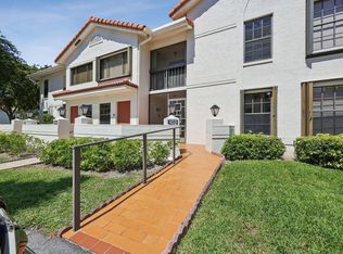 9681 E Sills Dr E #102, Boynton Beach, FL 33437