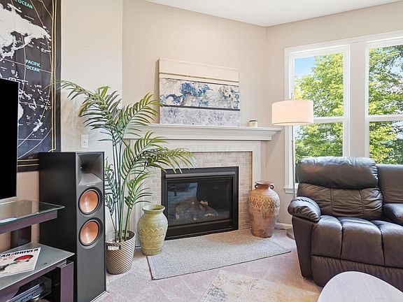 5th image of 1702 Skyview Dr