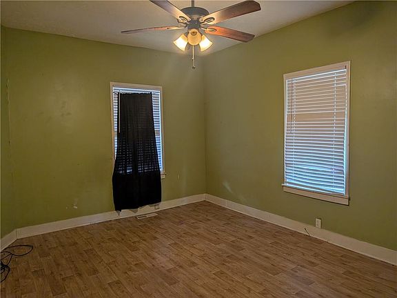 5th image of 1730 Spring St NE
