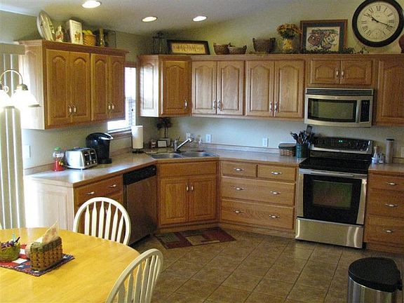 4th image of 2915 Timmerman Ct