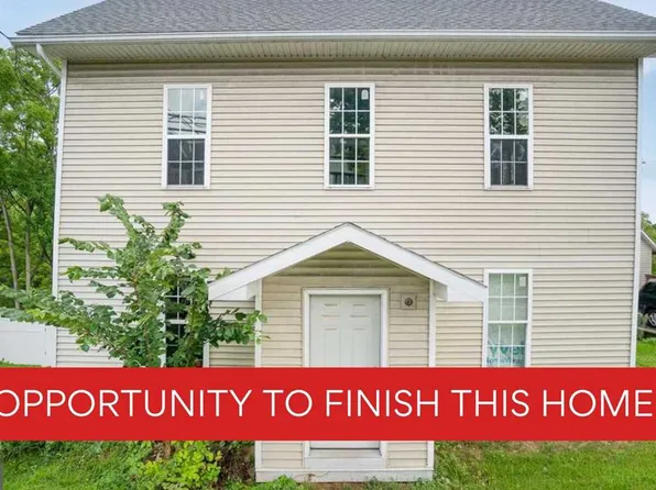 729 W Water St, Bellefonte, PA 16823