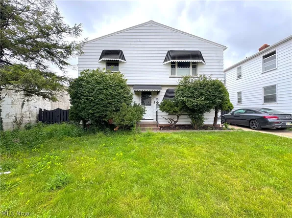 9309 Garfield Blvd, Garfield Heights, OH 44125