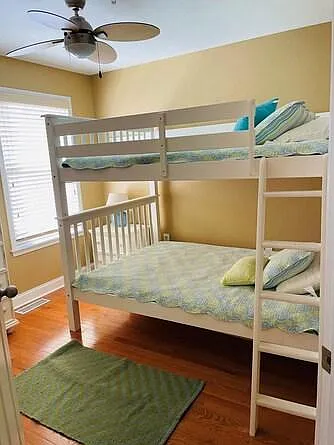 3rd bedroom - bunk beds with full size mattresses