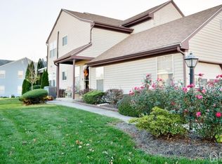 17 Dorchester Dr #D, Monroe Township, NJ 08831