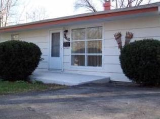 346 S Lake St, Mundelein, IL 60060