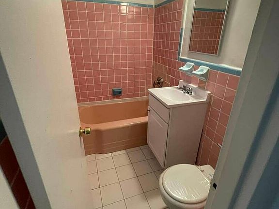5th image of 107 W 138th St APT 4C