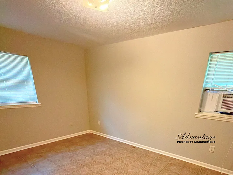 3807 Masterson St — Photo 13
