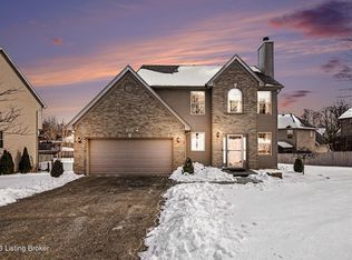 16730 Summit Vista Way, Louisville, KY 40245