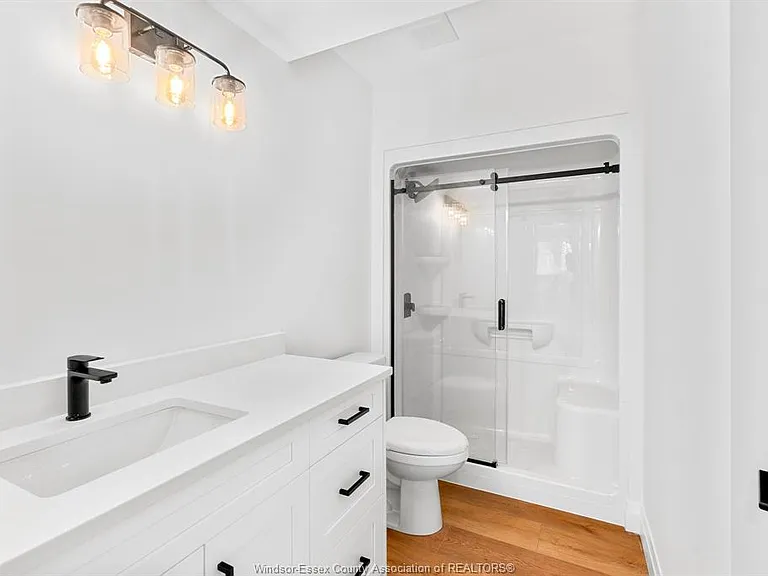 121 Allison Ave — Photo 28