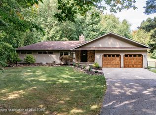 3836 Sandhill Rd, Lansing, MI 48911