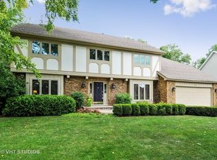 826 Chancellor Ct, Naperville, IL