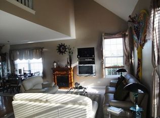 1550 Maple Ave, Lisle, IL 60532