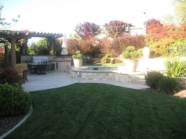 2nd image of 5135 Breese Cir
