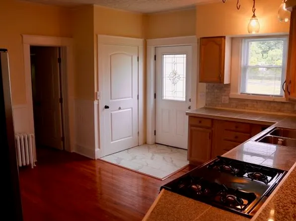 470 South Ave #A, Elmira, NY 14904