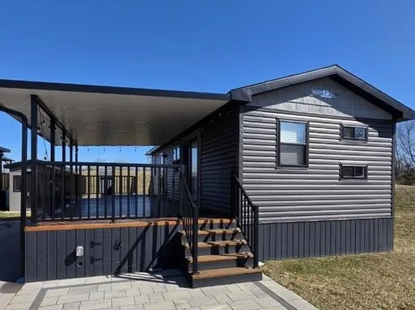 490 Empire Rd #Qmd208, Pt Colborne, ON L0S 1R0