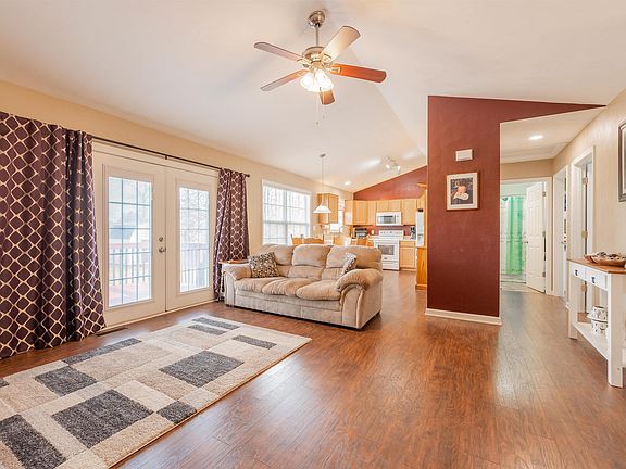 5th image of 1030 New Village Dr NW
