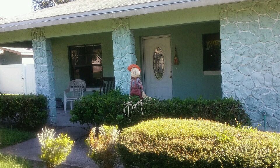 1st image of 9 Trina St
